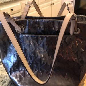 Michael Kors Bags - Michael Kors silver tote Michael Kors Bags - Michael Kors silver tote